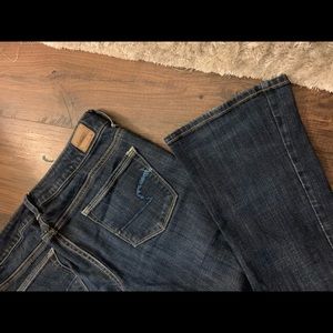America Eagle Kick Flare Jean